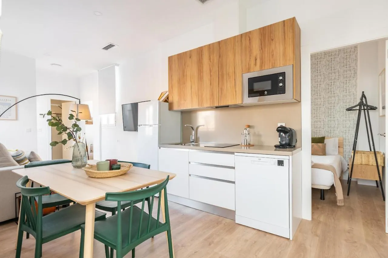 Apartamentos Luna Suites Palacio Dorita Granada