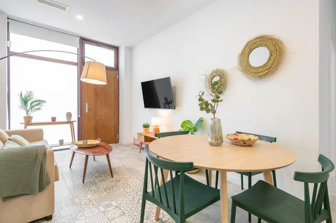 Apartamentos Luna Suites Palacio Dorita Granada