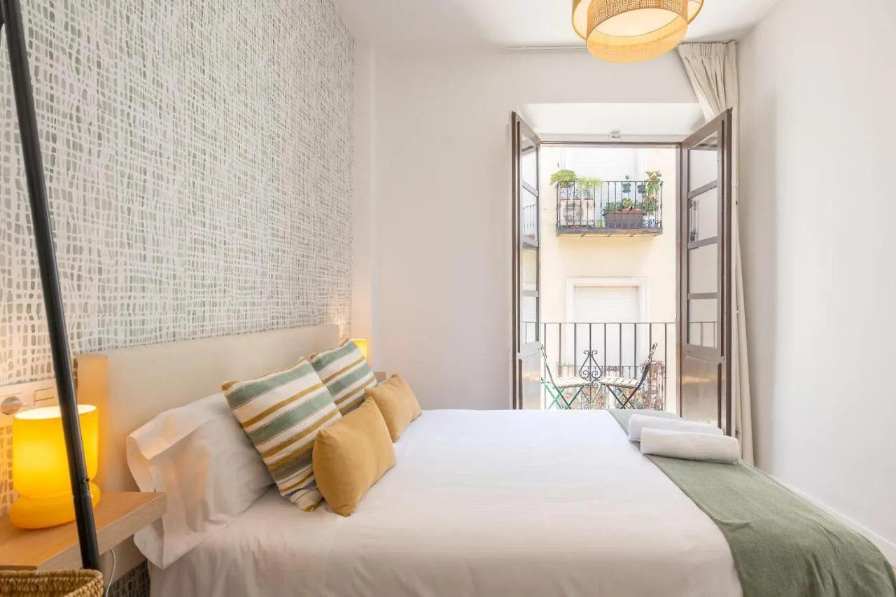 Apartamentos Luna Suites Palacio Dorita Granada Apartman