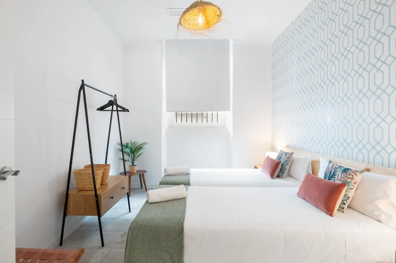 Apartamentos Luna Suites Palacio Dorita Granada 0*,  Spanyolország
