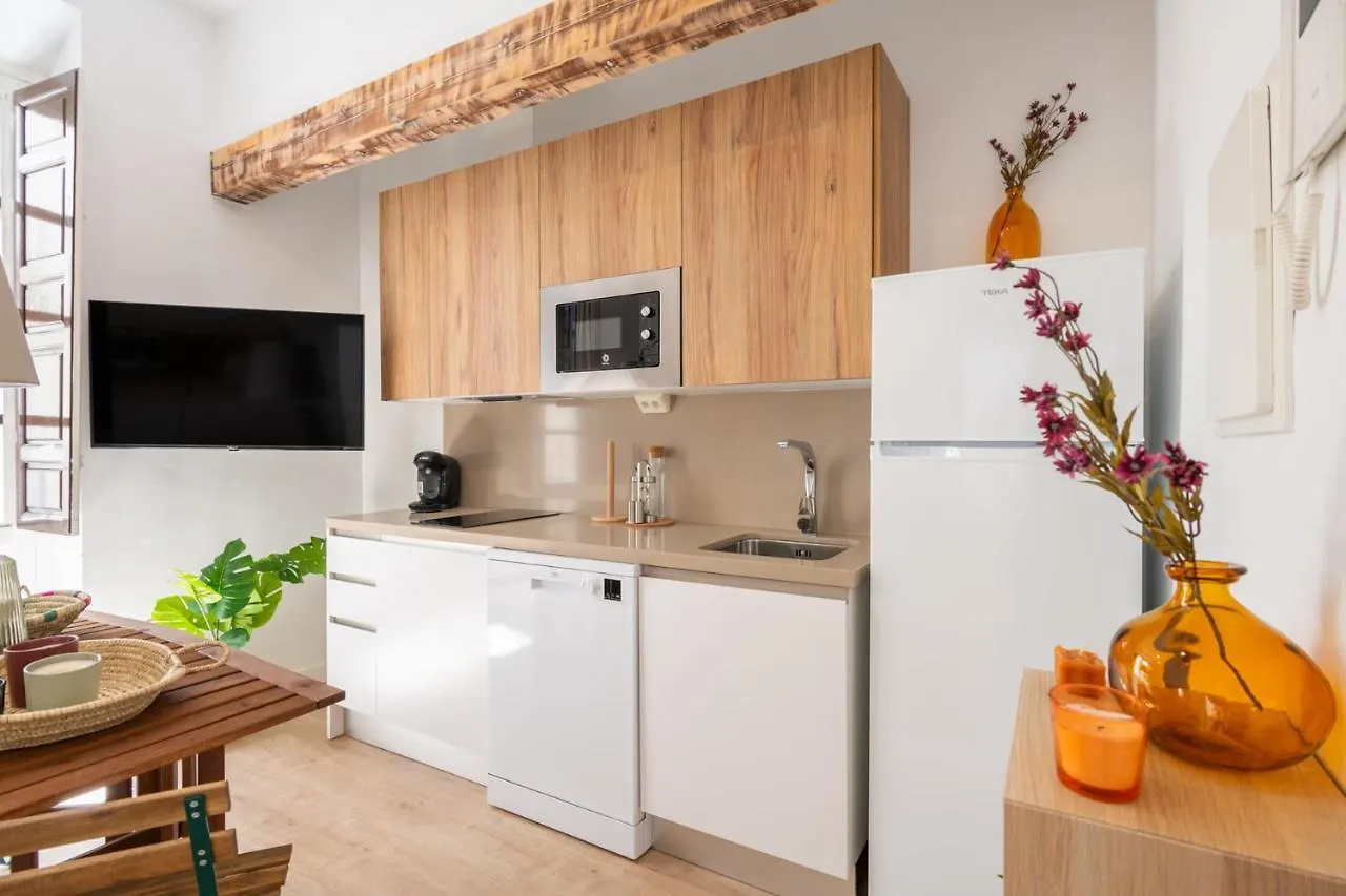 דירה גרנדה Apartamentos Luna Suites Palacio Dorita