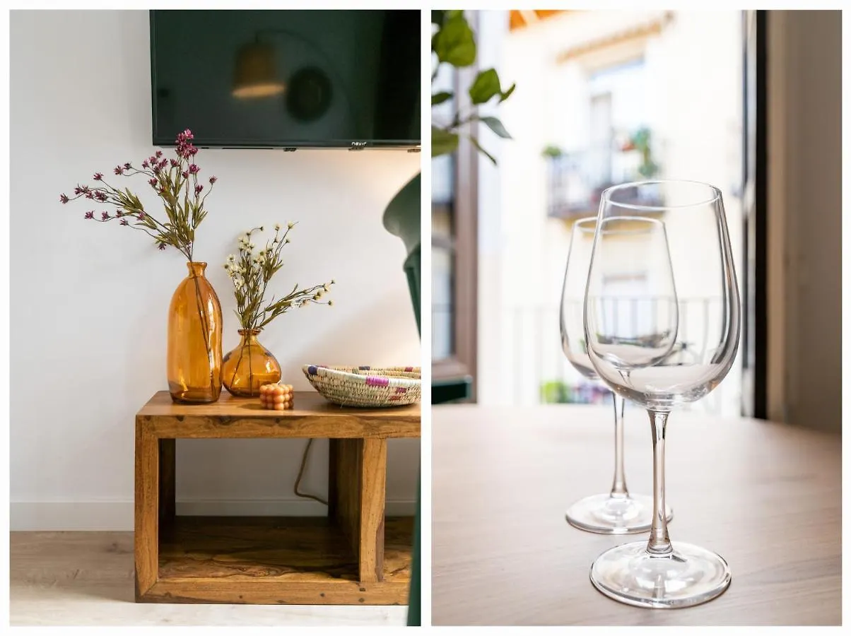 Apartamentos Luna Suites Palacio Dorita Granada