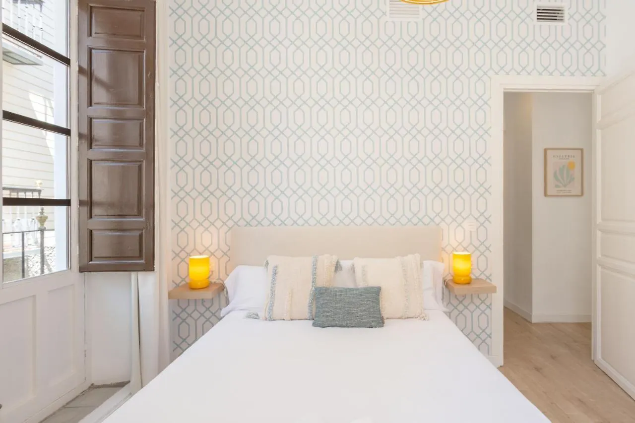 Apartment Apartamentos Luna Suites Palacio Dorita Granada Spain